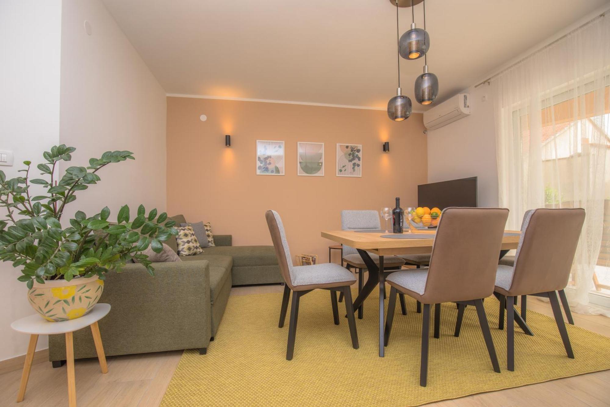 Elena Apartment ชิเบนิก ภายนอก รูปภาพ