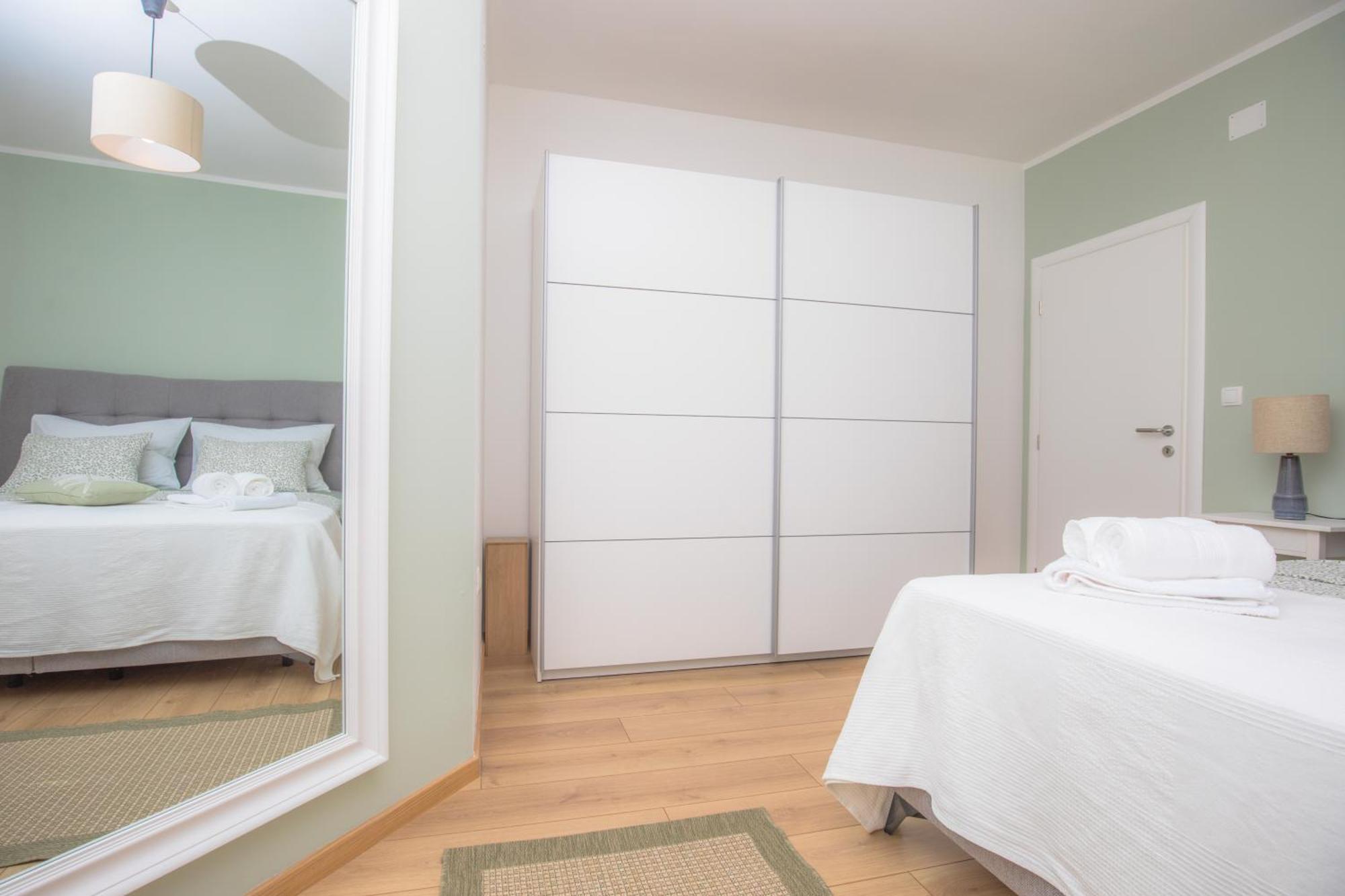 Elena Apartment ชิเบนิก ภายนอก รูปภาพ